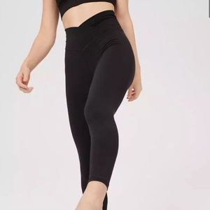 Aerie OFFLINE high waisted crossover legging